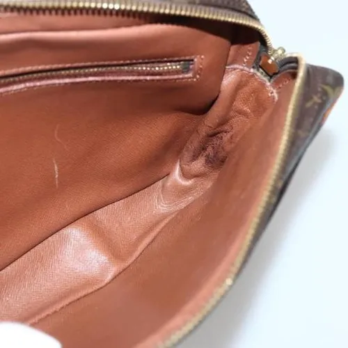 Pre-owned Canvas Clutch - Louis Vuitton Vintage - Modalova