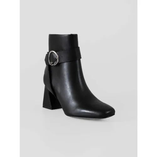 Ring Buckle Leather Boots - Karl Lagerfeld - Modalova