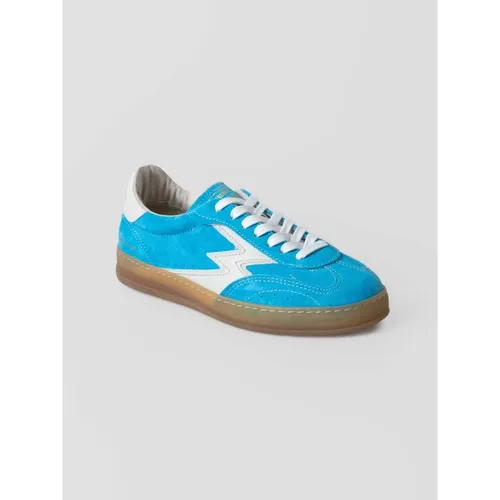 Celestial Waves Sneakers - MOA - Master OF Arts - Modalova