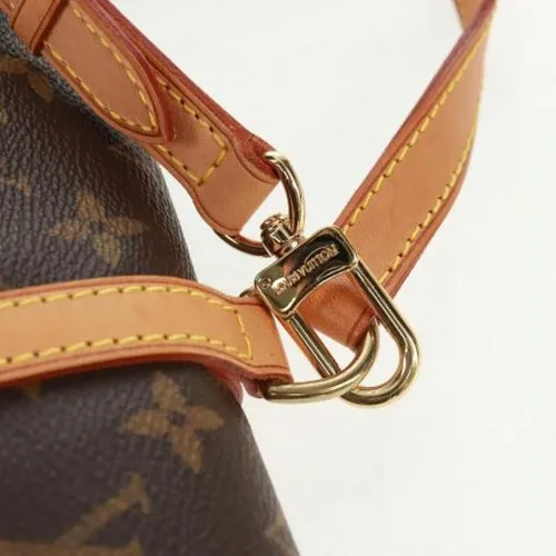 Pre-owned Canvas Handbag - Louis Vuitton Vintage - Modalova
