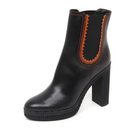 Elegant Boot Shoe Made in Italy - Tod's - Modalova