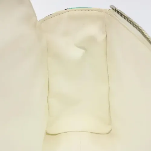 Pre-owned Canvas Clutch - Chanel Vintage - Modalova