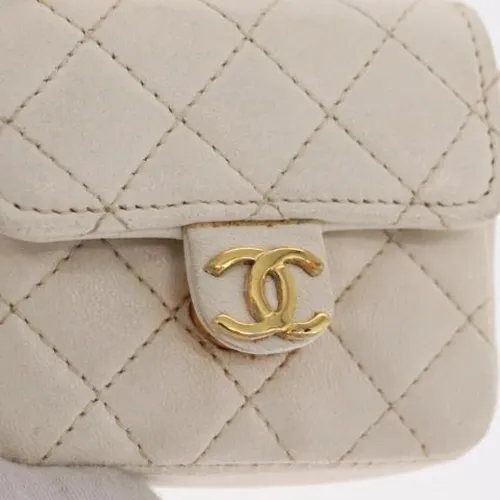 Pre-owned Leather Key-holder - Chanel Vintage - Modalova