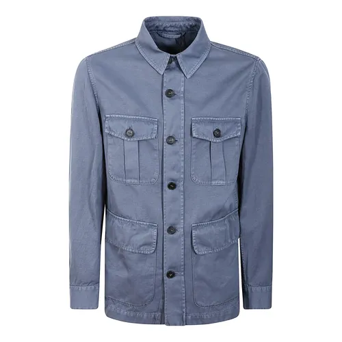 Modern Button-Up Shirt with Pockets - Montedoro - Modalova
