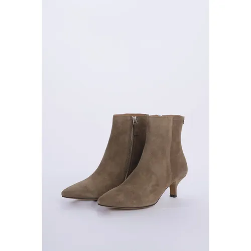 Elevate Your Style with Suede Ankle Boots - Anthology Paris - Modalova