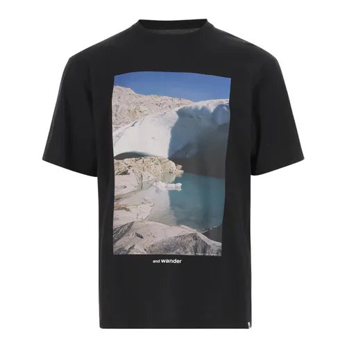 Graphic Print Cotton T-shirt Black - And Wander - Modalova