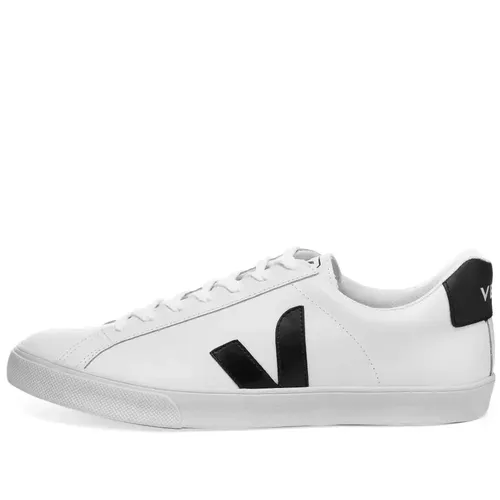 Veja - Shoes > Sneakers - White - Veja - Modalova