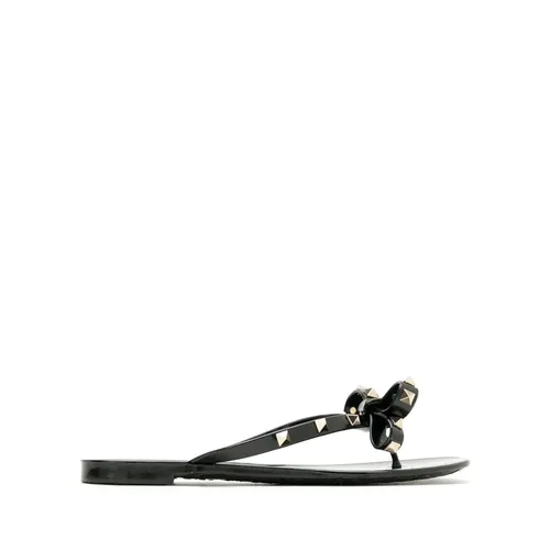 Summer Rockstud Thong Sandals - Valentino Garavani - Modalova