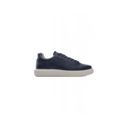 Eclipse Lace-Up Sneaker - Ambitious - Modalova