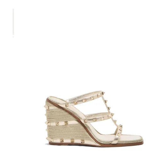 Rockstud Wedge Mules - Valentino Garavani - Modalova
