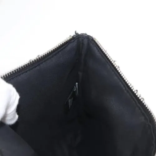 Pre-owned Wool Clutch - Fendi Vintage - Modalova