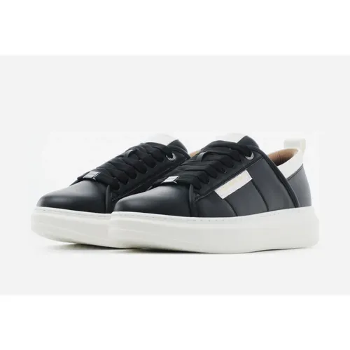 Eco-Wembley MAN Black White - Alexander Smith - Modalova