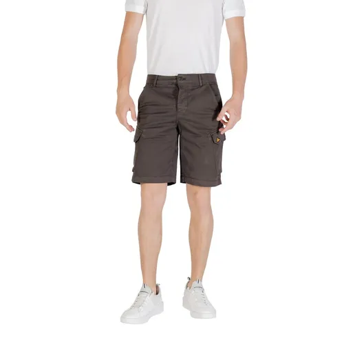 Wembley Cargo Shorts - Lyle & Scott - Modalova
