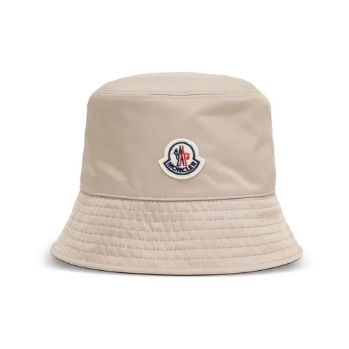 Fisherman Hat with Logo Patch - Moncler - Modalova