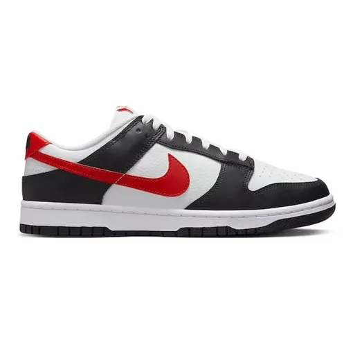 Retro Red Panda Sneakers - Nike - Modalova