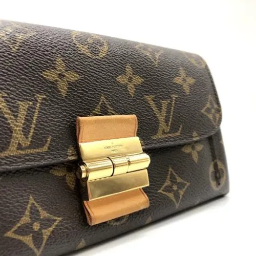 Pre-owned Canvas Clutch - Louis Vuitton Vintage - Modalova