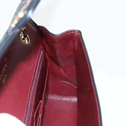 Pre-owned Leather Shoulder Bag - Chanel Vintage - Modalova