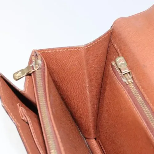 Pre-owned Canvas Handbag - Louis Vuitton Vintage - Modalova