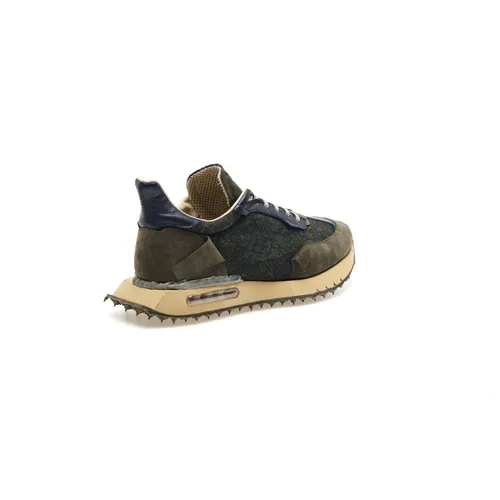 Space Race Sneaker - Be Positive - Modalova