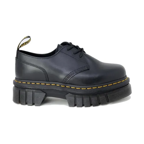Shoes > Flats > Laced Shoes - - Dr. Martens - Modalova