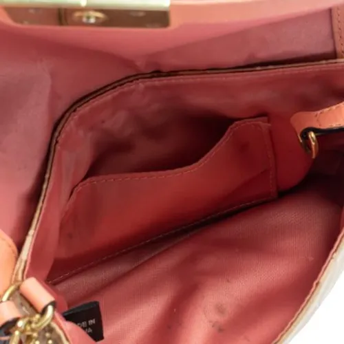Pre-owned Canvas clutches - Coach Pre-owned - Modalova