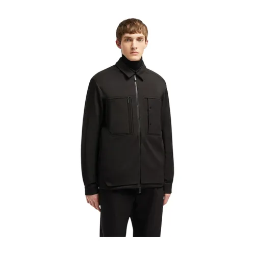 Balaitous Down Jacket - Moncler - Modalova