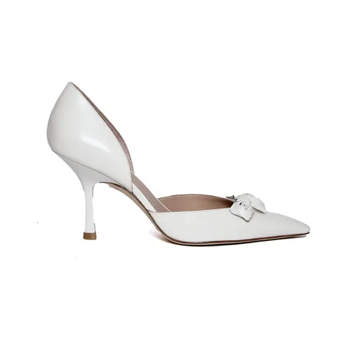 Kitten Heel Pointed Toe Pumps - Stuart Weitzman - Modalova