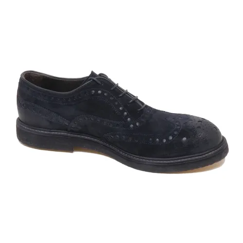 Vintage effect suede shoe - Corvari - Modalova