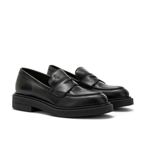 Black Clam Loafers - Carmens - Modalova
