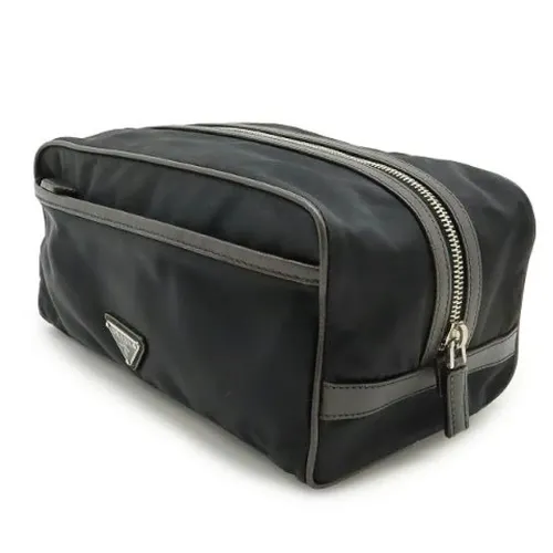 Pre-owned Nylon Clutch - Prada Vintage - Modalova