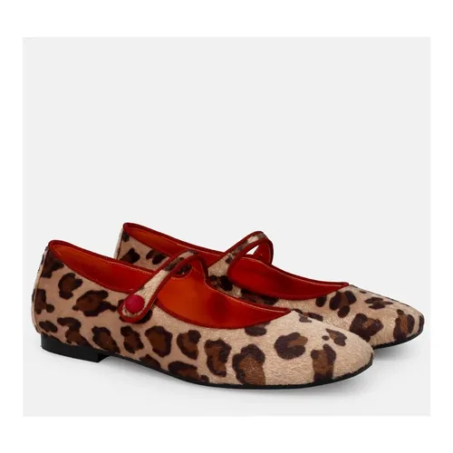 Spotted Flat Mary Jane Shoes - Belle Vie - Modalova