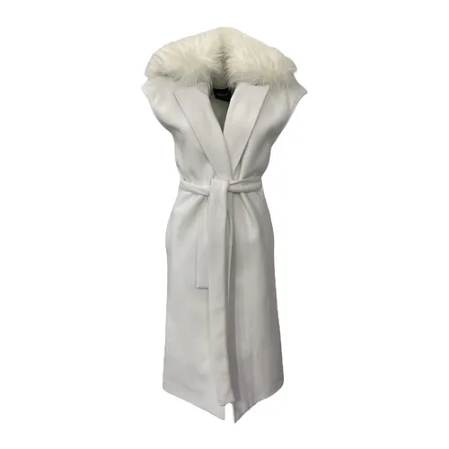 White Winter Coat Stylish Model - Giulia N Couture - Modalova