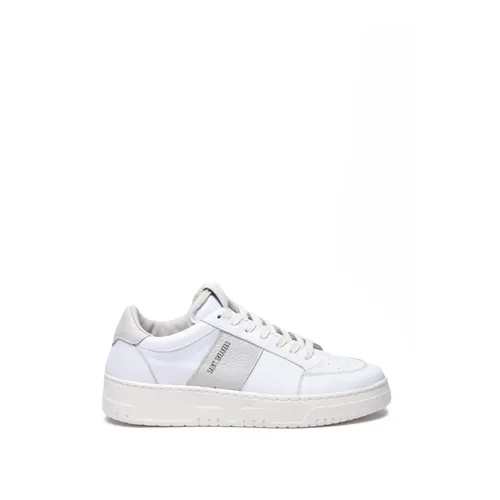 Shoes > Sneakers - - Saint Sneakers - Modalova