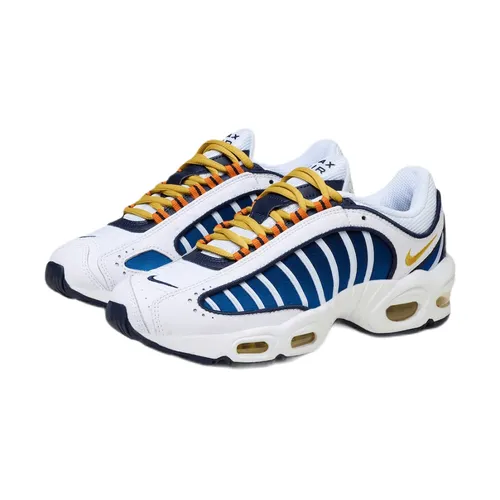 White Saffron Tailwind IV Sneakers - Nike - Modalova