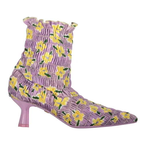 Pointed Toe Ankle Boots - Amy Crookes - Modalova