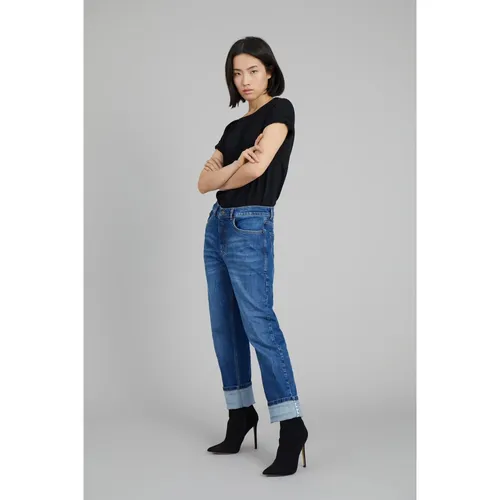 Blue Oversize Jeans with Back Pocket Detail - Munthe - Modalova