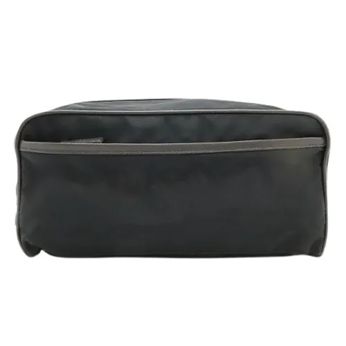 Pre-owned Nylon Clutch - Prada Vintage - Modalova