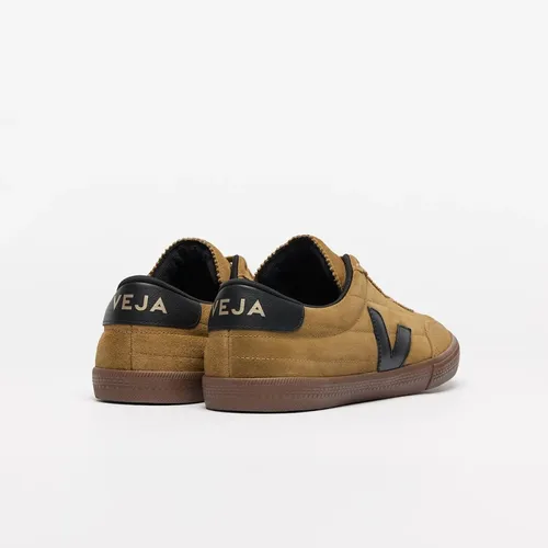 Panenka Suede - Veja - Modalova