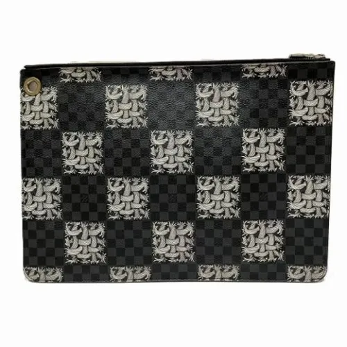 Pre-owned Plastic Clutch - Louis Vuitton Vintage - Modalova