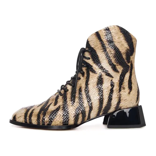 Shoes > Boots > Lace-up Boots - - Cesare Gaspari - Modalova