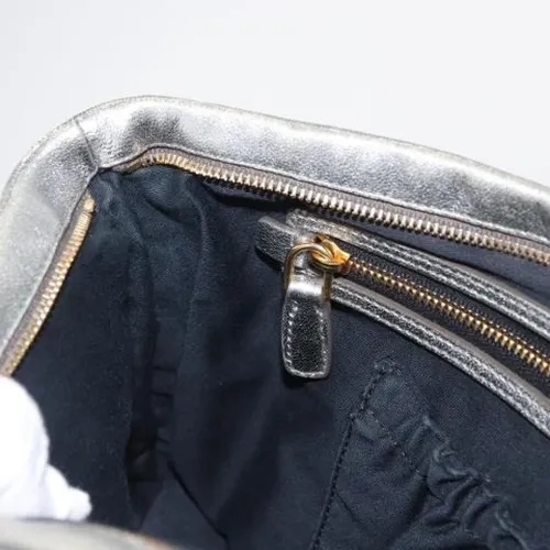 Pre-owned Leather Clutch - Miu Miu Pre-owned - Modalova