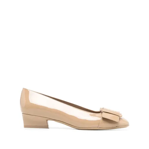 Shoes > Heels > Pumps - - Ferragamo - Modalova