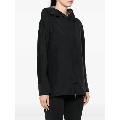 Waterproof Black Hooded Jacket with Zip - Herno - Modalova