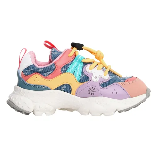 Colorful Kids Trainers with Tech Pattern - Flower Mountain - Modalova