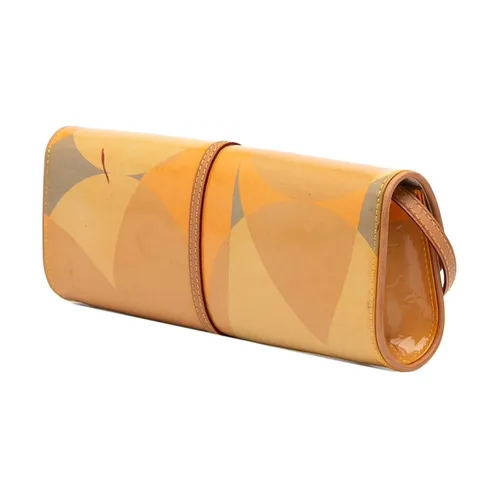 Pre-owned Leather Envelope Clutch - Louis Vuitton Vintage - Modalova