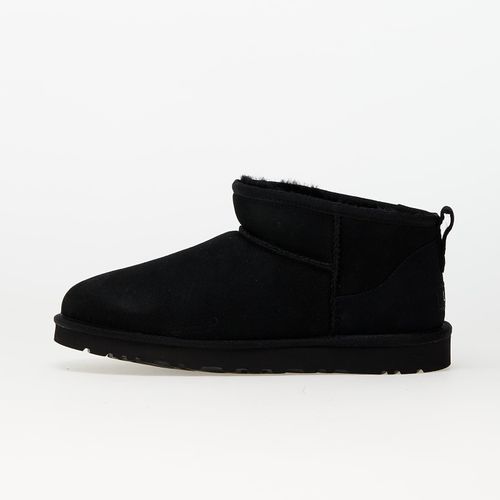 Scarpe M Classic Ultra Mini 11 - UGG - Modalova