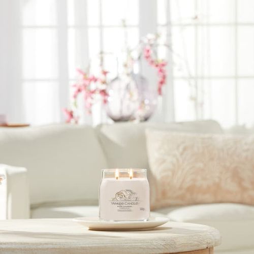 Signature Medium Jar 2 Wicks - Warm Cashmere Universal - Yankee Candle - Modalova