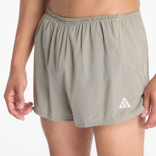 Pantaloncini ACG "Trailwind" Men's Dri-FIT ADV Trail Running Shorts / S - Nike - Modalova