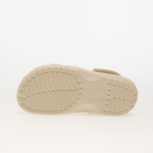 Scarpe Classic Hearts Cut Out Clog 6 - Crocs - Modalova