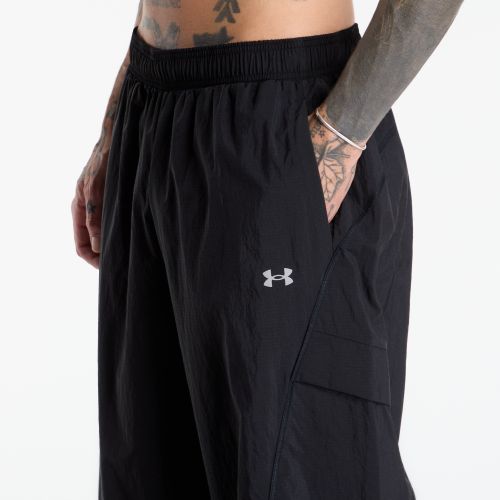 Pantaloni Unstoppable Woven Pant Solid L - Under Armour - Modalova